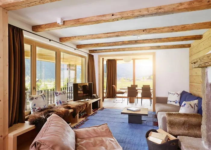 Деревянный коттедж Zillerlodge