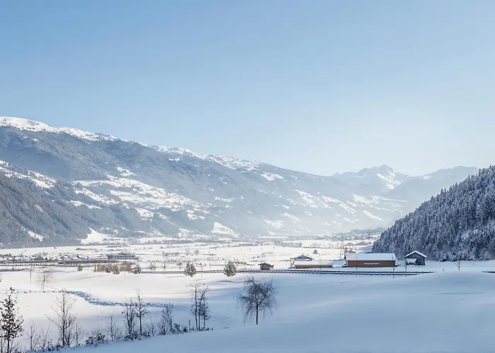 Деревянный коттедж Zillerlodge