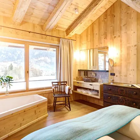Zillerlodge Деревянный коттедж