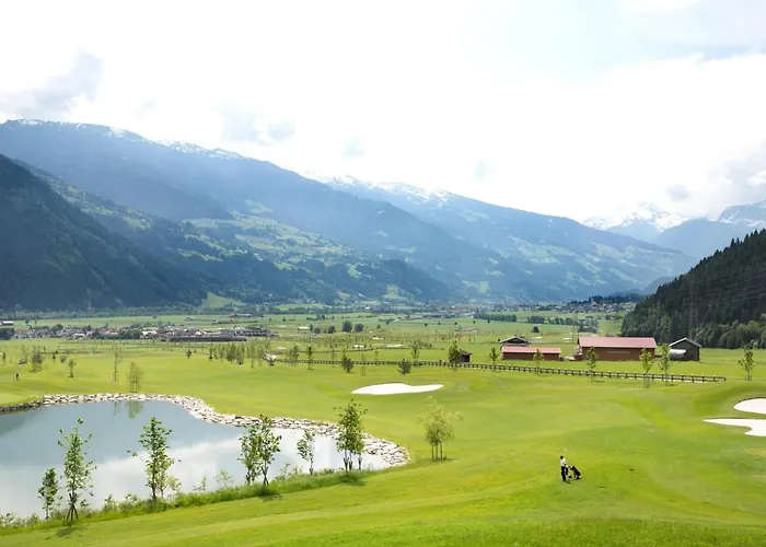 ロッジ Zillerlodge ウダーンス