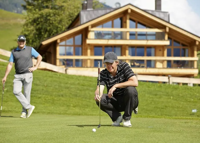 ロッジ Zillerlodge ウダーンス